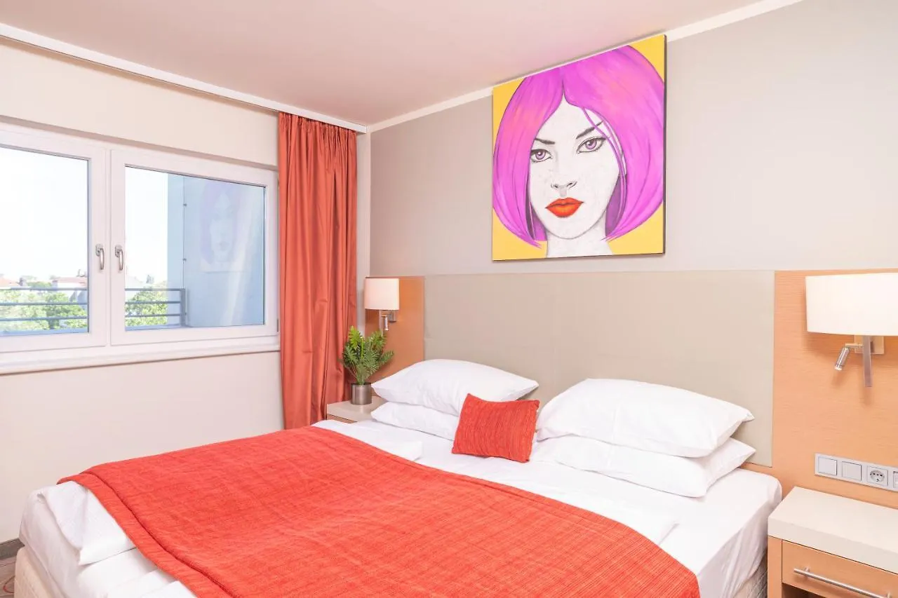 Vivo Aparthotel Vienna 4*,  Austria