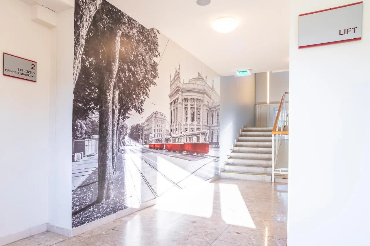 **** Hotel Vivo Aparthotel Vienna Austria