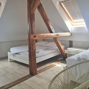 Azur Slovenia