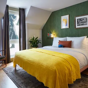 4* Otel Max Brown 7th District, Part Of Sircle Collection