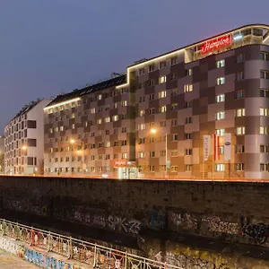 Hotel Hampton By Hilton West, Wenen