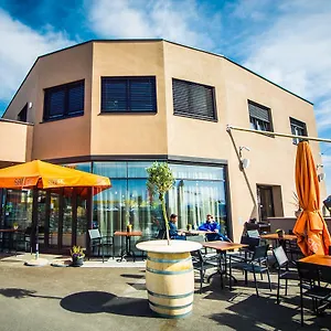 Cafe-restaurant Leo , Kalsdorf bei Graz Austria